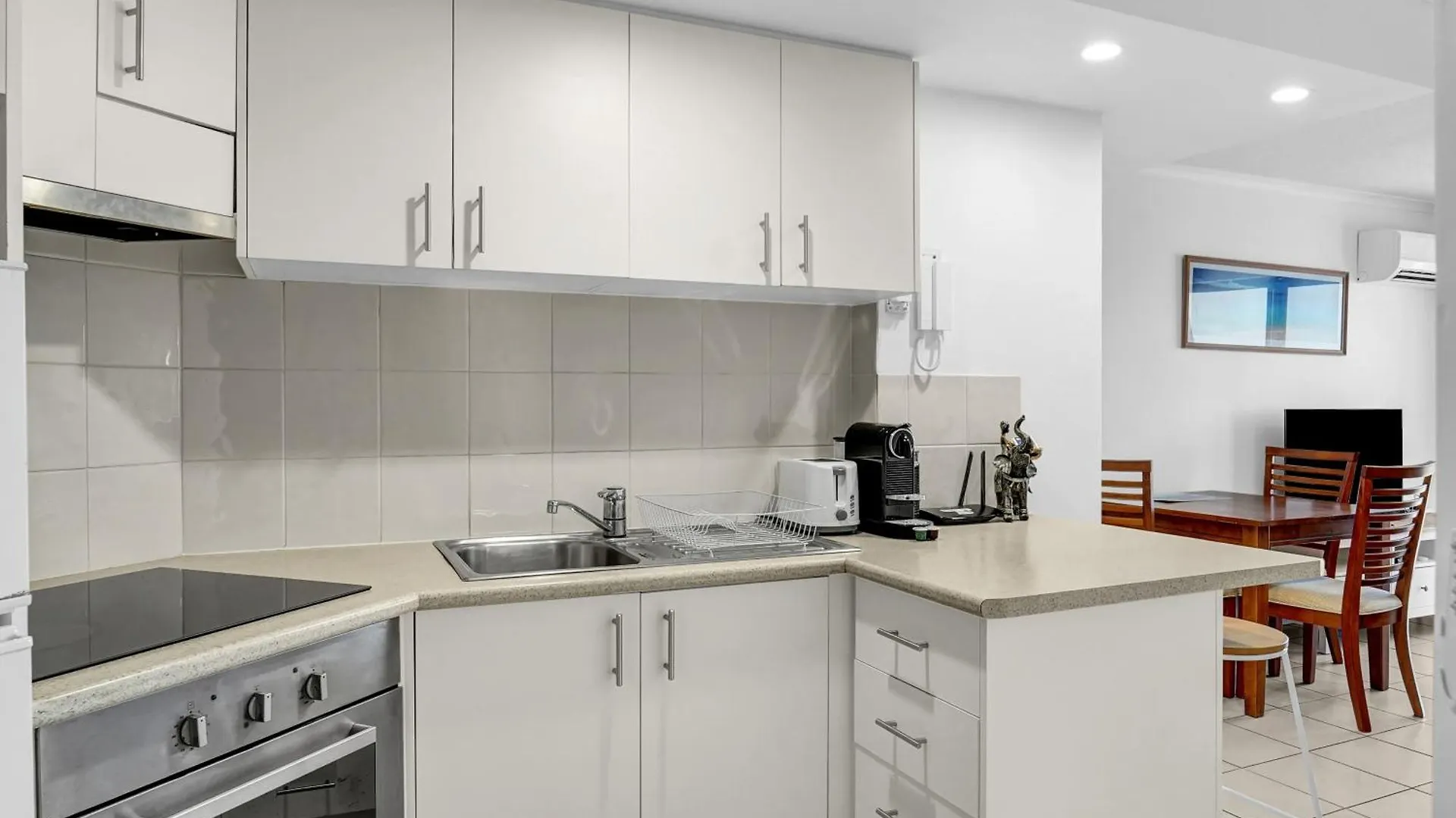 Windsurfer Resort Gold Coast Aparthotel