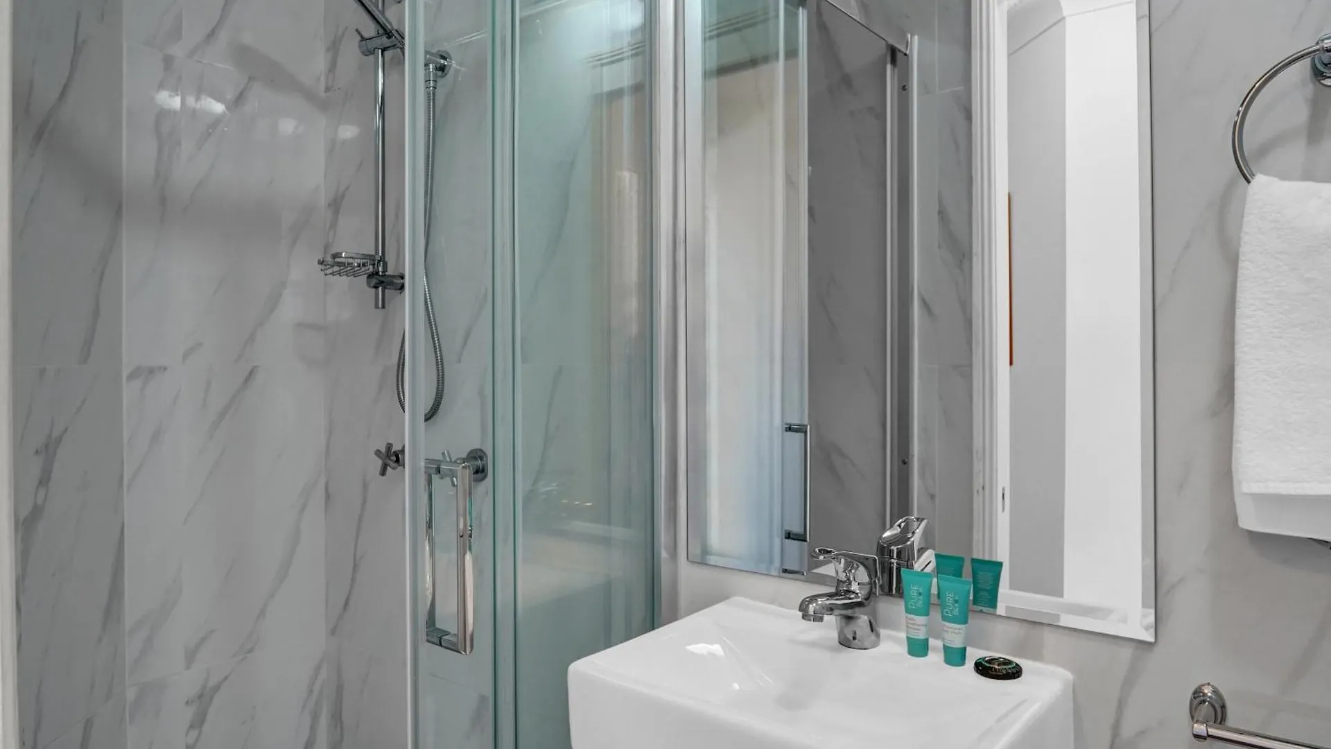 Windsurfer Resort Gold Coast 4*,