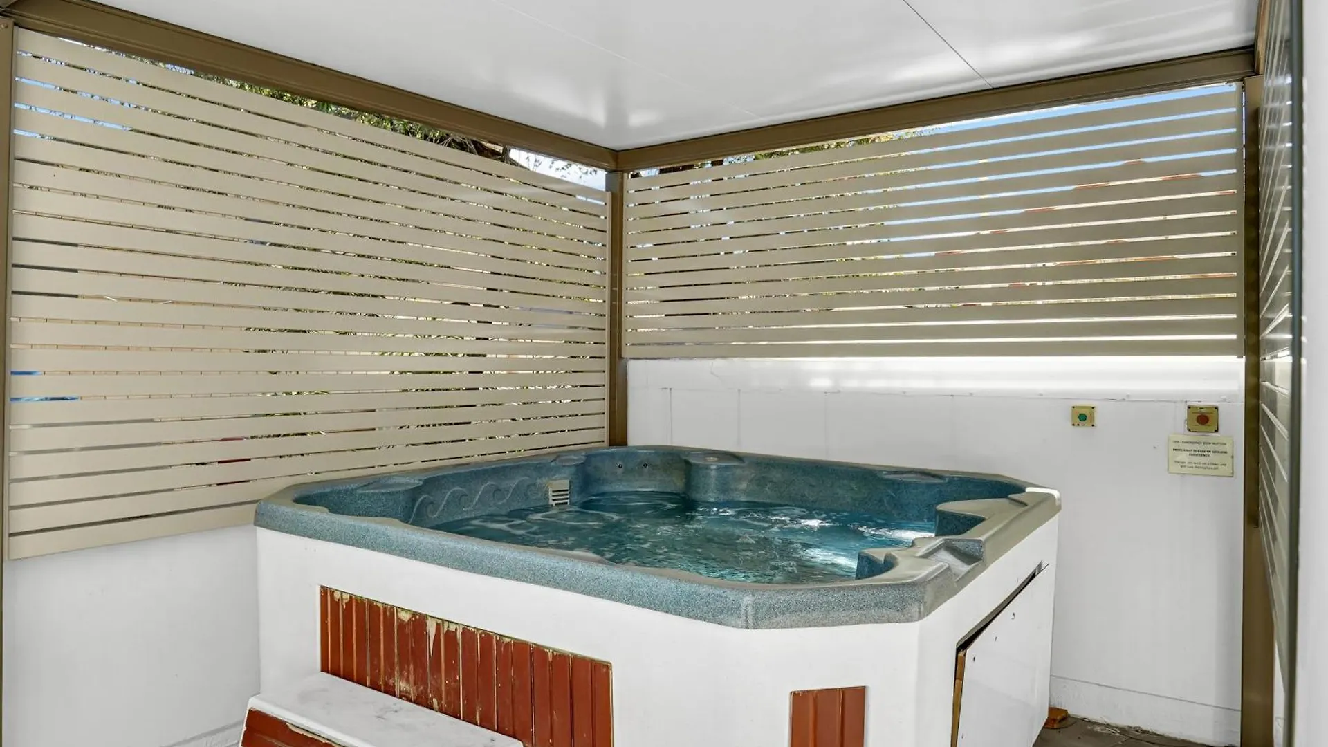 Windsurfer Resort Gold Coast 4*,